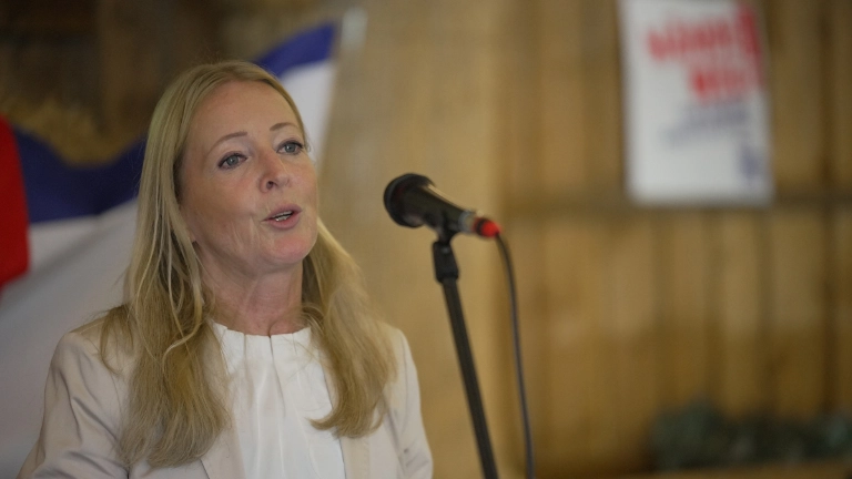 Susanne hält Vortrag